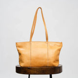 Minimalist Leather Tote, Leather Shoulder Bag, Women's Leather Handbag, Everyday Leather Tote, Premium Leather Tote, Handmade Leather Bag, Leather Carryall, Luxury Leather Handbag, Genuine Leather Tote, SOVR Leather